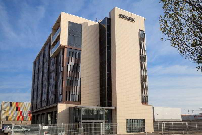 Courtyard By Marriott Santiago Airport Hotel Exterior photo